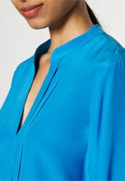 Boss Birula - Blouse - Bright Blue -Sneaker 062801ff04274132a2671e3a43cf4521