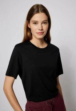 Boss Ecosa - T-Shirt Basic - Black -Sneaker 07acf50e11cd4fb29e0ddfc75e2e254b