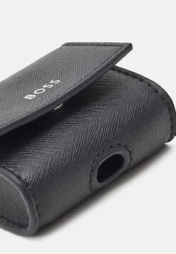 Boss Zair Earpod Case Unisex - Overige Accessoires - Black -Sneaker 08a6c2f9b45e4517985d2ca09d7dde7c