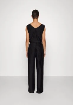 Boss Edacria - Jumpsuit - Black -Sneaker 0db1991851794f72b17498e704172302