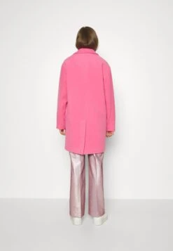 Boss Halflange Jas - Medium Pink -Sneaker 1aeaff8f271f48b3aaca4f31d3adfa3b