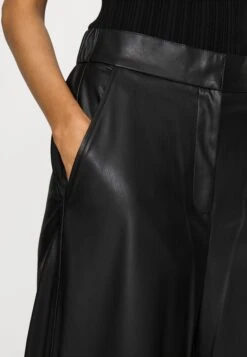 Boss Tokasa - Broek - Black -Sneaker 233aa060d4f046529447e46a2f3df32a