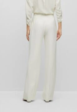 Boss Tireka1 - Broek - Natural Eighteen -Sneaker 2cae79eb2a214d399eccb25edaaaa5ab