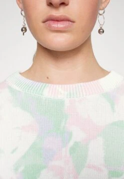 Boss Floranna - Trui - Open Miscellaneous -Sneaker 2dc9bbd8b22a4a8bb94e5a15e85ece45