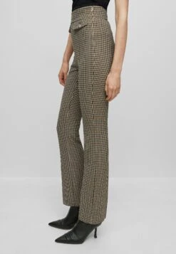 Boss Tubeka - Broek - Beige -Sneaker 30a91c12bc6e4fdb8932f3564fdd4118