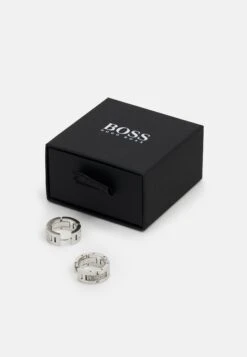 Boss Hoops Earrings - Oorbellen - Silver-Coloured -Sneaker 34cbf973215c4ee79eed0ec7e59872ea