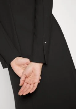 Boss Dariva - Cocktailjurk - Black -Sneaker 37622fbffe2443b5b23b7b962bbb97ec