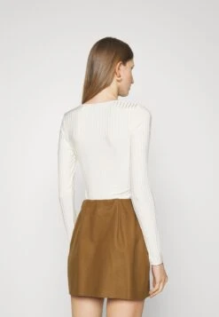 Boss Eruna - Longsleeve - Open White 7 Boss Eruna - Longsleeve - Open White -Sneaker 3acfb61b456542e68cd57e43f6c37d00