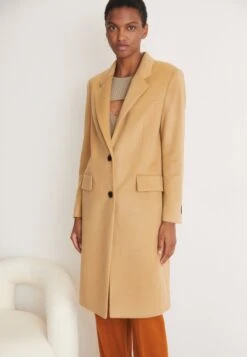 Boss Catara - Mantel - Medium Beige