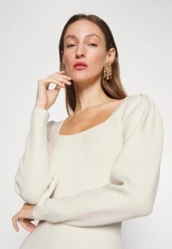 Boss Fabiate - Gebreide Jurk - Open White -Sneaker 46e2c5d0d9a746ab87aafca5fedb2ed9