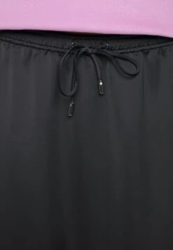 Boss Vesala - A-Lijn Rok - Black -Sneaker 46ece56c8f674b73a3d713df40cb9985