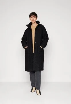 Boss Caylon - Mantel - Black -Sneaker 4fa8c39161d54736803d22d4e1e9b982