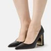 Boss Vivian- Klassieke Pumps - Black