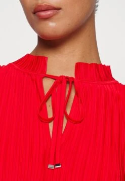 Boss Emalla - Blouse - Open Red -Sneaker 6e36a7bcd47545ee93381e17d9bc4f20