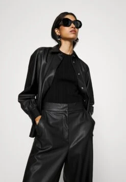 Boss Tokasa - Broek - Black -Sneaker 778f5162d6194effb370ad9664d2a3a9