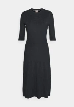 Boss Fonzipona - Gebreide Jurk - Blue -Sneaker 7943ed2ae6384bf394720baafdba3916