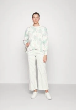 Boss Floranna - Trui - Open Miscellaneous -Sneaker 7950d8572752481eb12621a3b8634da4