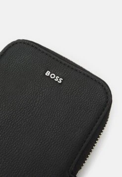Boss Addison Holder - Schoudertas - Black 7 Boss Addison Holder - Schoudertas - Black -Sneaker 7fc84624e6824219a8f49af0d804754e