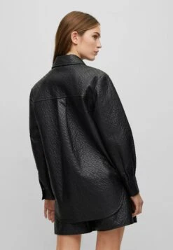 Boss Bomena - Halflange Jas - Black One -Sneaker 836da53cb7b04b7f9e17b091cb4ffee7