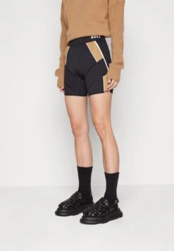 Boss Ecycla Alica - Shorts - Black 10 Boss Ecycla Alica - Shorts - Black -Sneaker 86ebf60ba64d418d9a4c968f754c099b