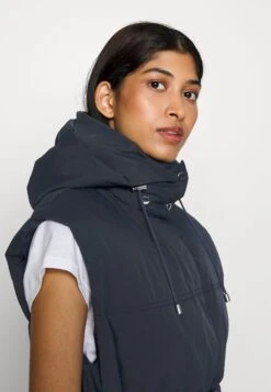 Boss Paolety - Bodywarmer - Dark Blue 10 Boss Paolety - Bodywarmer - Dark Blue -Sneaker 8788e3a7a780435eb39900b9bbc99e89