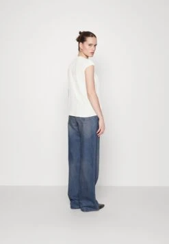 Boss Berika - Blouse - Open White -Sneaker 8ee51ed57ddc4874af19c13841deb3b0