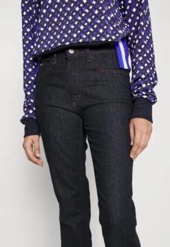 Boss Jackie Slim Crop - Slim Fit Jeans - Blue Denim 9 Boss Jackie Slim Crop - Slim Fit Jeans - Blue Denim -Sneaker 8fbac8506ccc4145b88b73efc52cfaf4