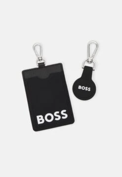 Boss Hold Airtag Set Unisex - Hanger - Black