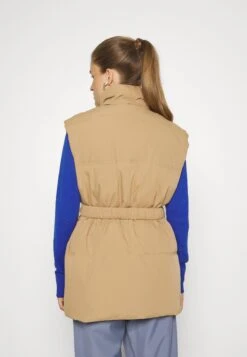 Boss Paolety - Bodywarmer - Medium Beige -Sneaker 92d0536ca5b24d468efa88bf0a8507b4