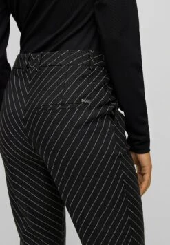 Boss Tamata1 - Chino - Black One 9 Boss Tamata1 - Chino - Black One -Sneaker 9f2df61be3894b3eb9c07a350f3cd04f