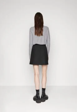 Boss Vestena - Minirok - Black -Sneaker 9fe1aed3c0304cbba55b7d5aff4632f2