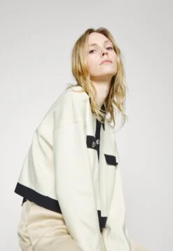 Boss Femolia - Vest - Open Miscellaneous -Sneaker a0b8a1aeabf94972826e3230db26d12a