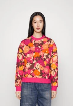 Boss Sweater - Open Miscellaneous