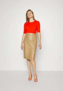 Boss Setora - Leren Rok - Medium Beige -Sneaker a17f6e3af9b64c398541e0344654dd1f