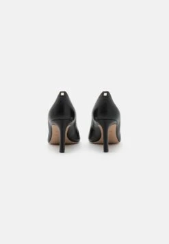 Boss Janet - Klassieke Pumps - Black 10 Boss Janet - Klassieke Pumps - Black -Sneaker a762cdae70be4ee685a0df129add56bc