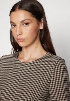 Boss Dirula - Etui-Jurk - Medium Beige -Sneaker adae92e431884756a9a905d163421f9b