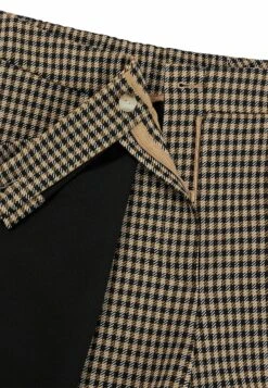 Boss Testena - Shorts - Beige -Sneaker aeb89c956b6d463c936b1ae531990069