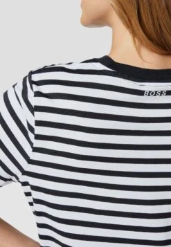 Boss T-Shirt Print - Marineblau -Sneaker b3aa63022b10478ca7c11782699d3ed9