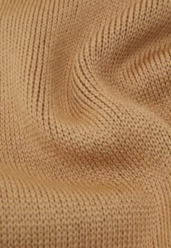 Boss Albas Unisex - Sjaal - Medium Beige -Sneaker b4023572c8c847ffa5357fa32f2b6728