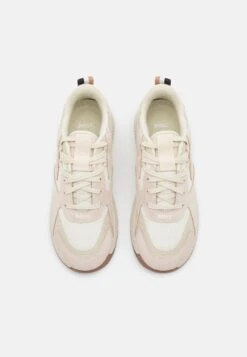 Boss Titanium Runn - Sneakers Laag - Open White -Sneaker b8bbd8d1272648c5af5a10070b6267f8