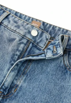 Boss Straight Leg Jeans - Blue Nine -Sneaker ccc32d55f55d46d7b2ac27338013064f