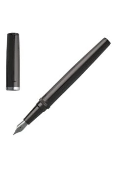 Boss Fountain Pen Gear Metal Dark Chrome - Overige Accessoires - Gun 5 Boss Fountain Pen Gear Metal Dark Chrome - Overige Accessoires - Gun -Sneaker d17f5d51b38144d5bf8f25ecc3b57c0e