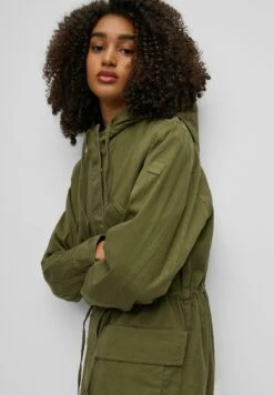 Boss C Pakono W - Parka - Dark Green Three -Sneaker e7201ae73b5d4a60a74788162b6917b6