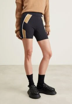 Boss Ecycla Alica - Shorts - Black