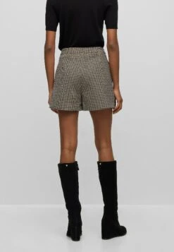 Boss Testena - Shorts - Beige -Sneaker f64067d6f8704a1880adbdfc9b6e0b24