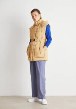 Boss Paolety - Bodywarmer - Medium Beige -Sneaker fe37e37910f54512b881c3d872fad91a